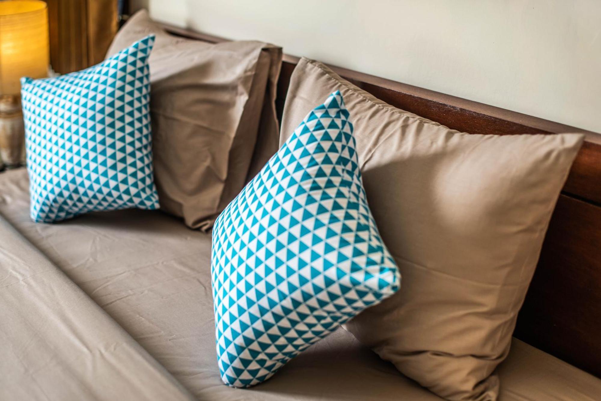 Azure House - The Dive To Bright Ubud